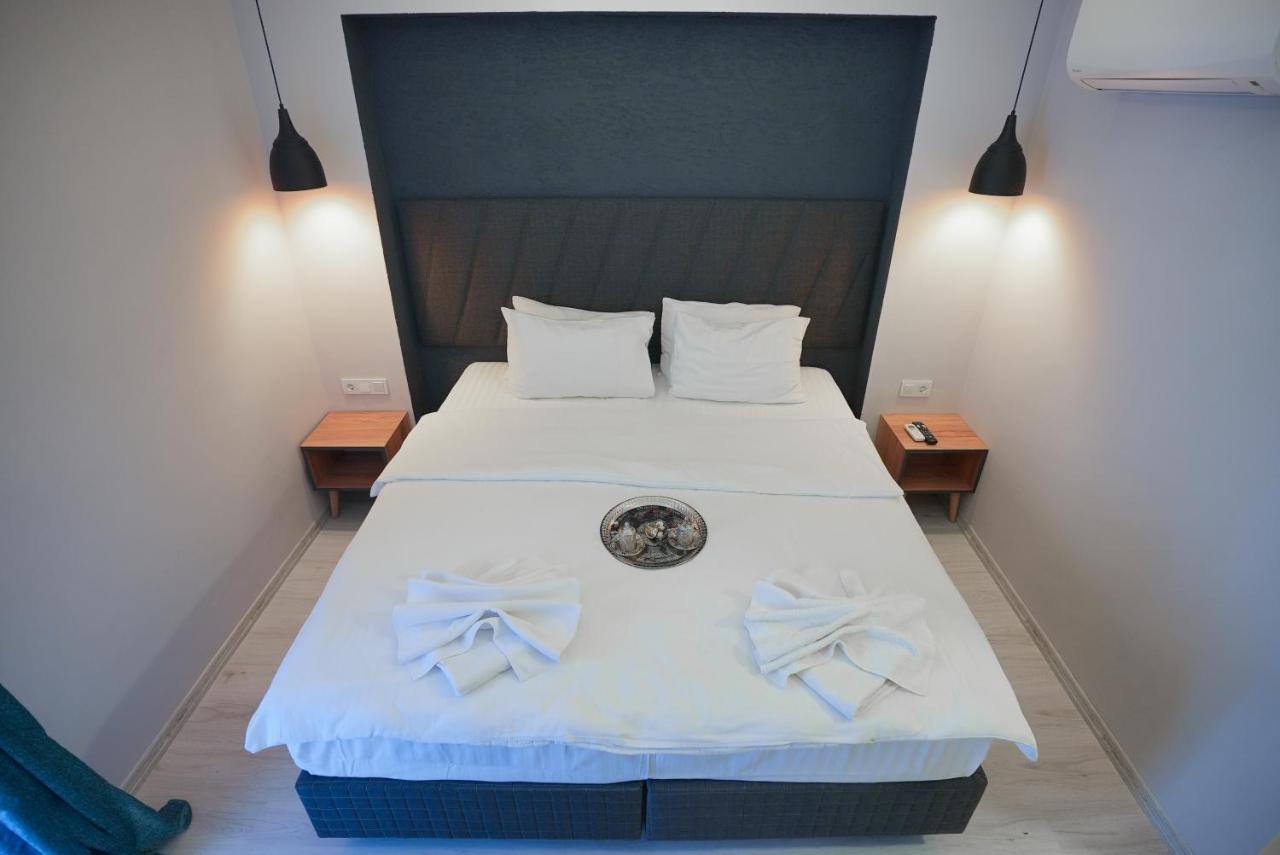 Hotel Sea Front Pansiyon *