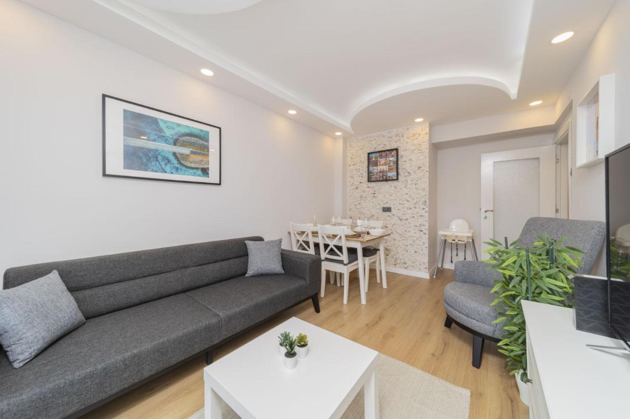 Fully Furnished Spacious Flat In Muratpasa Apartment Antalya