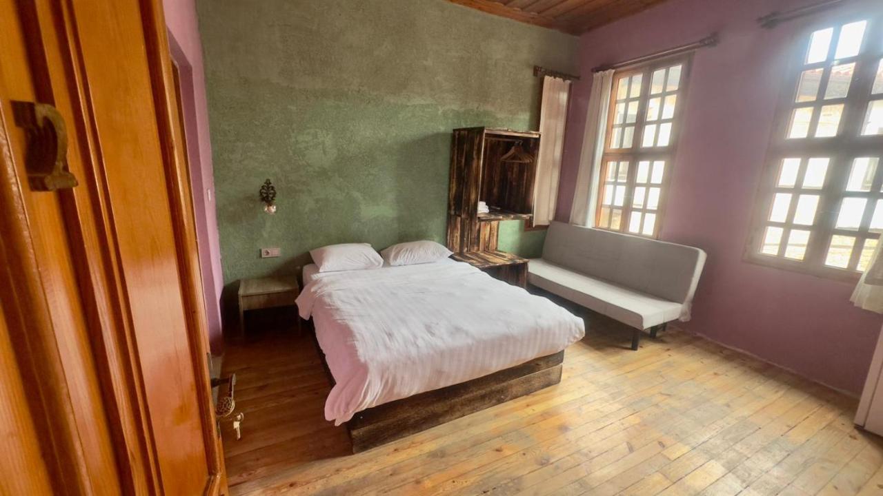 Wood House Hotel Antalya