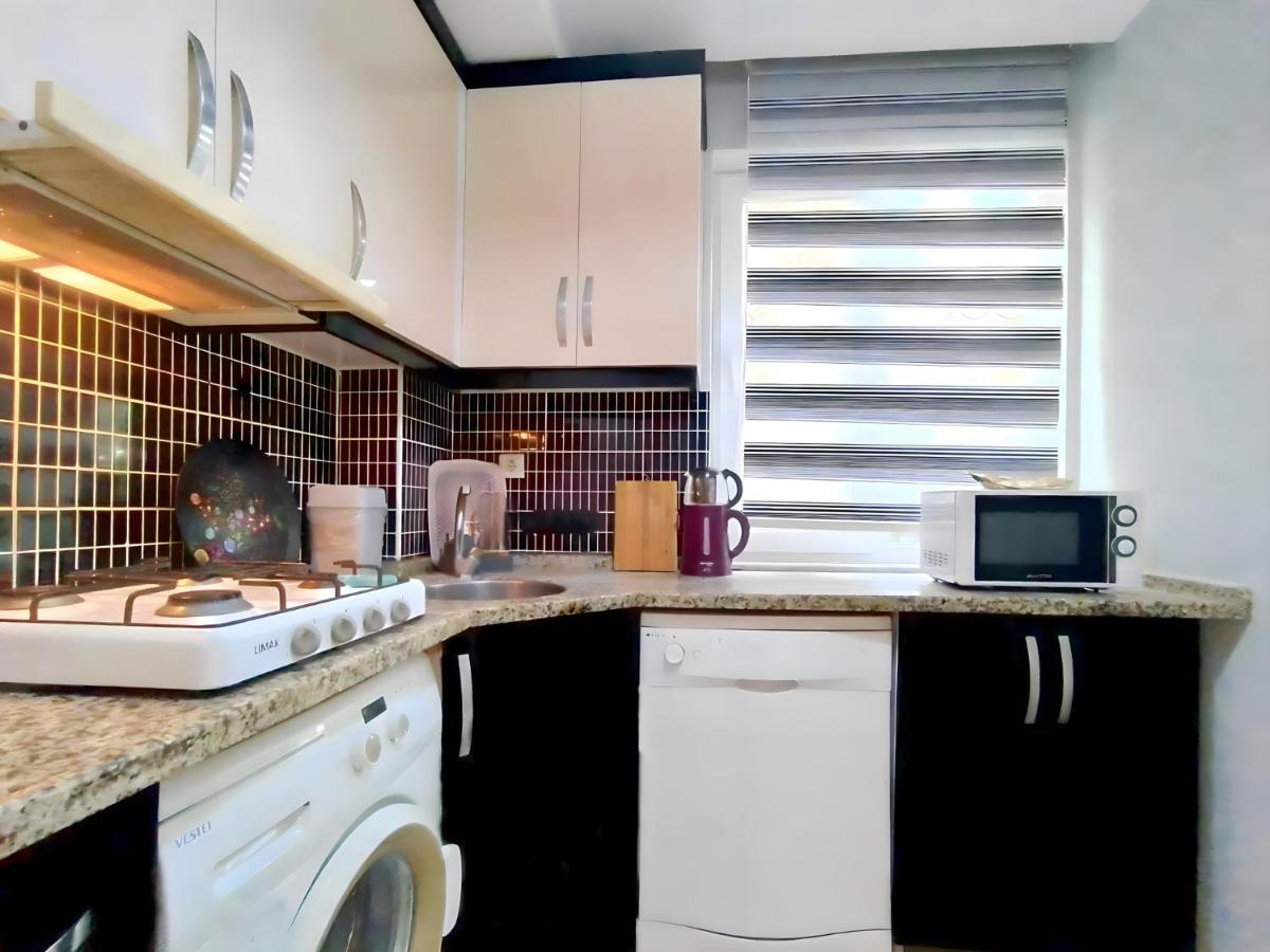 Cozy Near Shopping Malls In Kepez, * Antalya