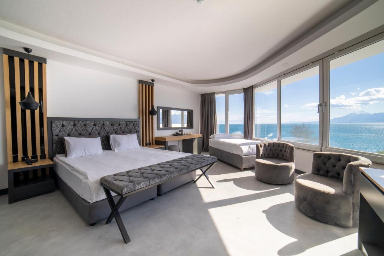 Golda Hotel 3*