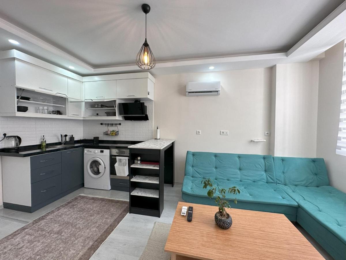 Modern 1-bedroom In Center Daire