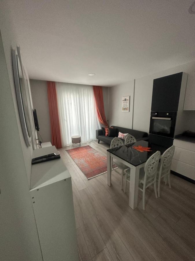 Havalimani Ve Avm Yakini Havuzlu Lux1+1 Ozel Fiyat Antalya