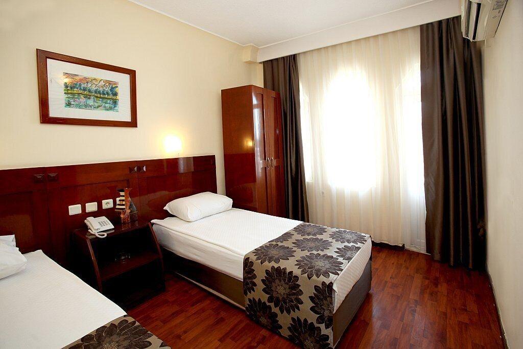 Nazar Otel 3*