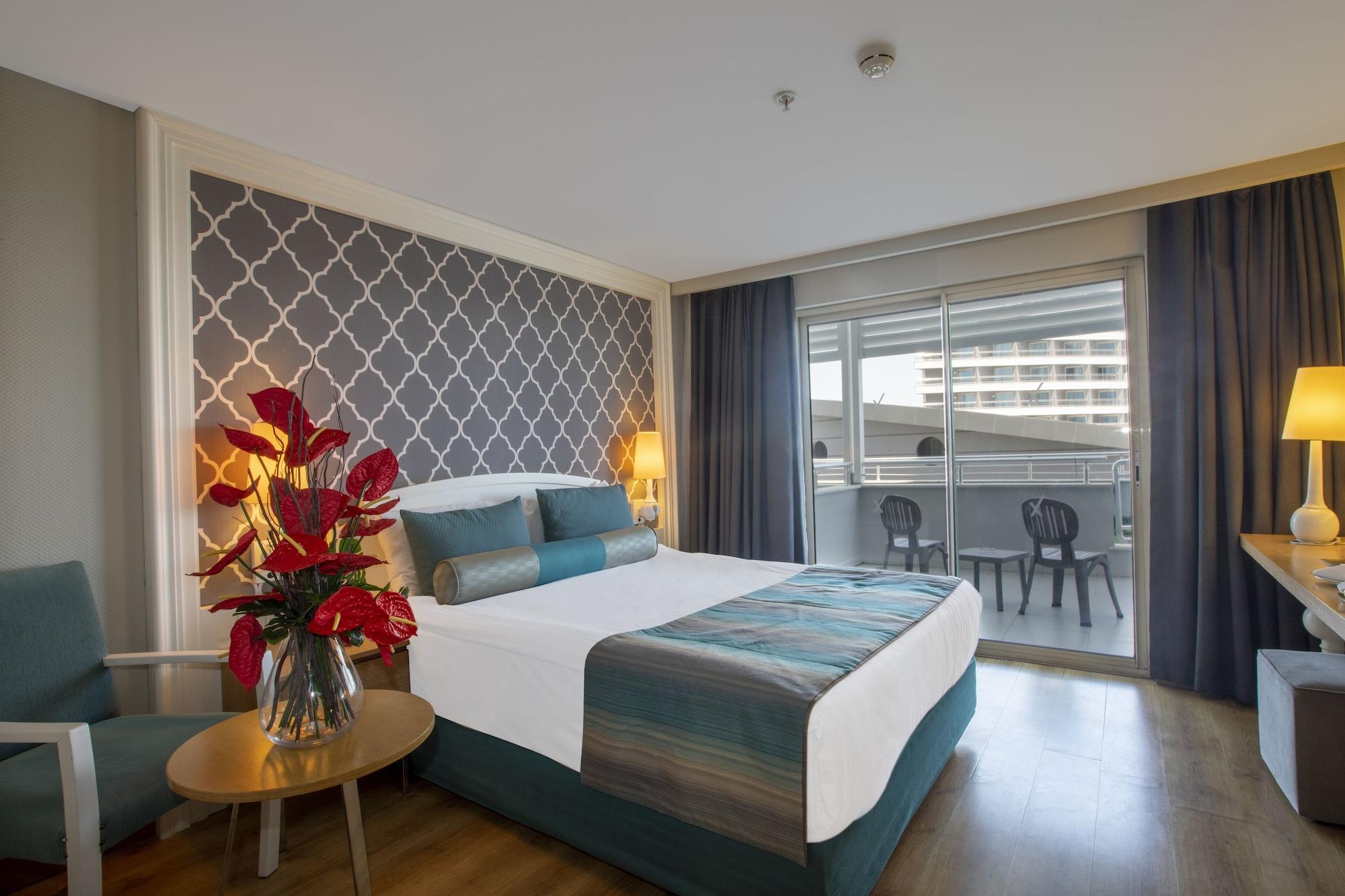 Resort Sherwood Exclusive Lara Antalya