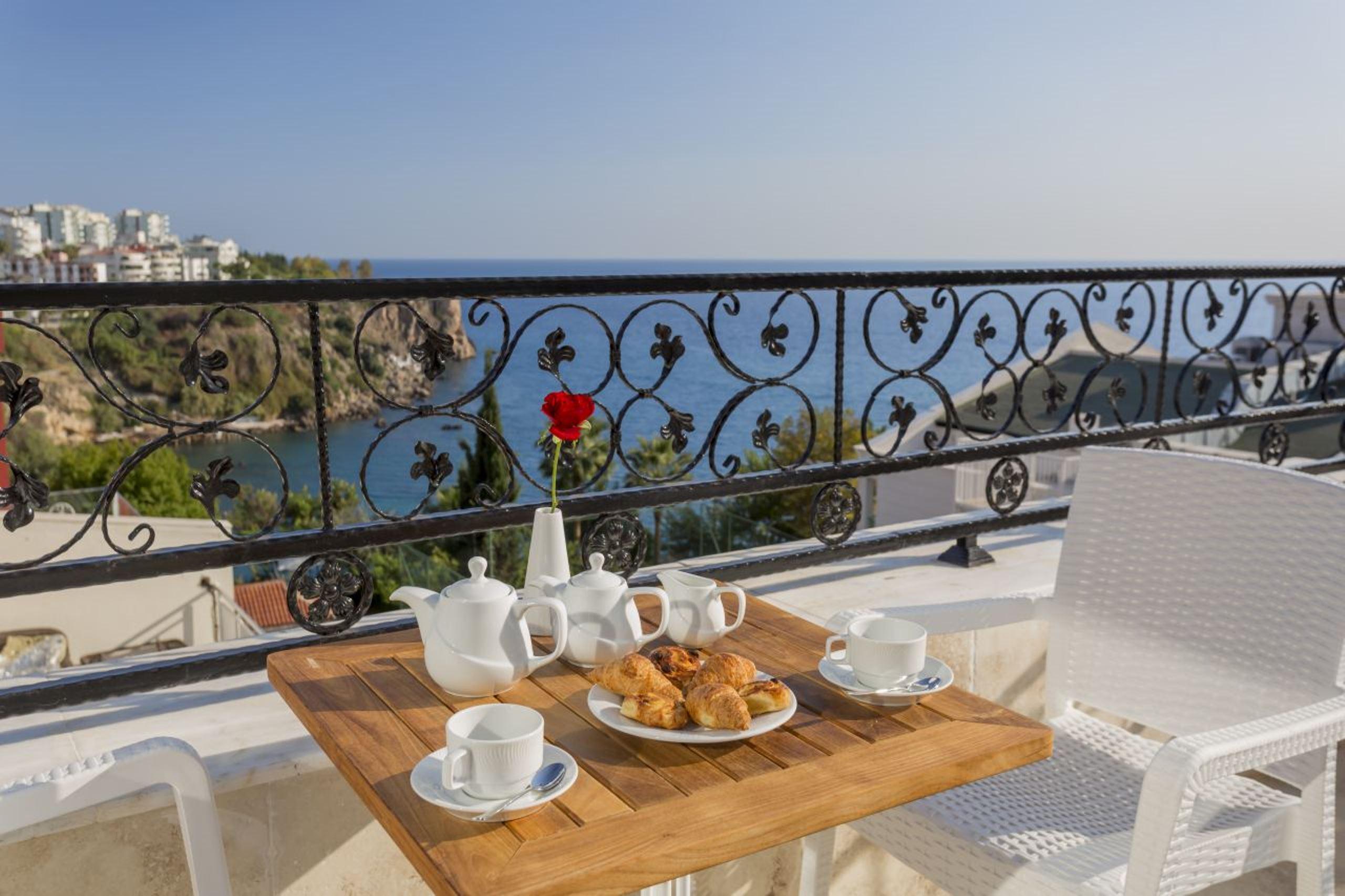 Wise & - Adults Only 3* Antalya