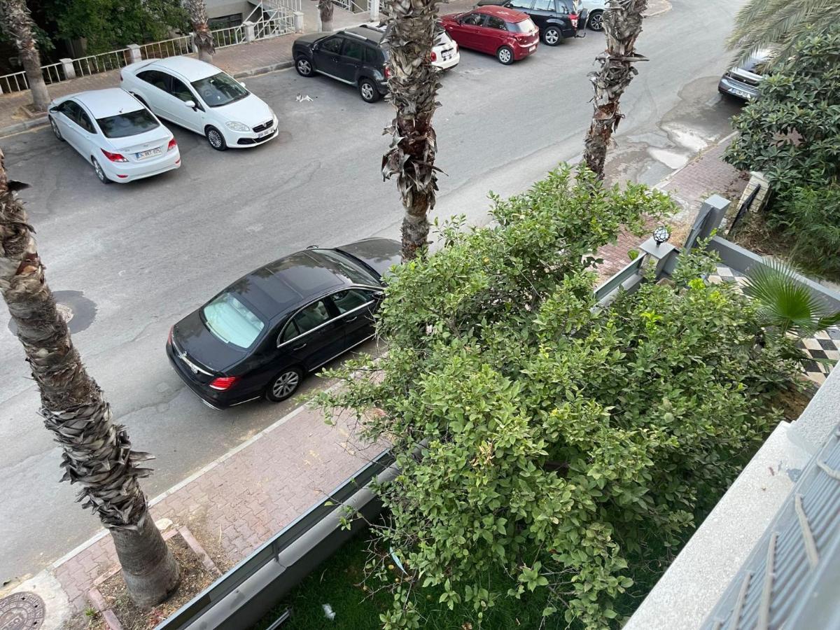 Sirinyali Denize 100 M Gunluk Daireler Daire Antalya