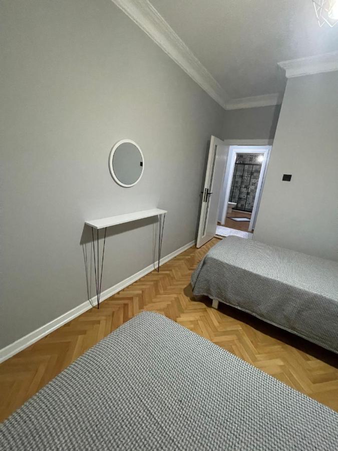 Daire Sirinyali Denize 100 M Gunluk Daireler *