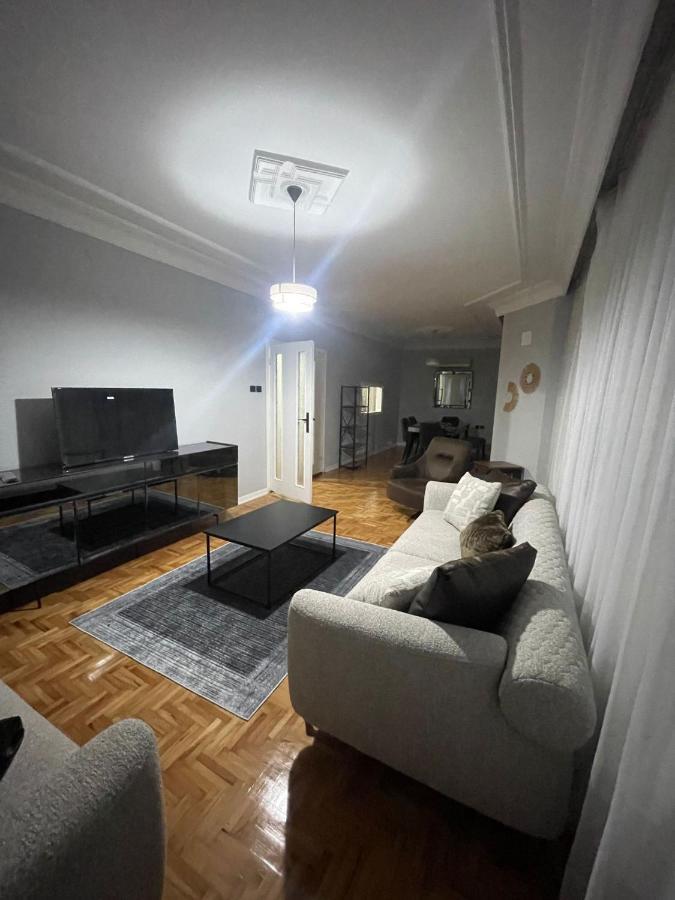 Sirinyali Denize 100 M Gunluk Daireler Daire *