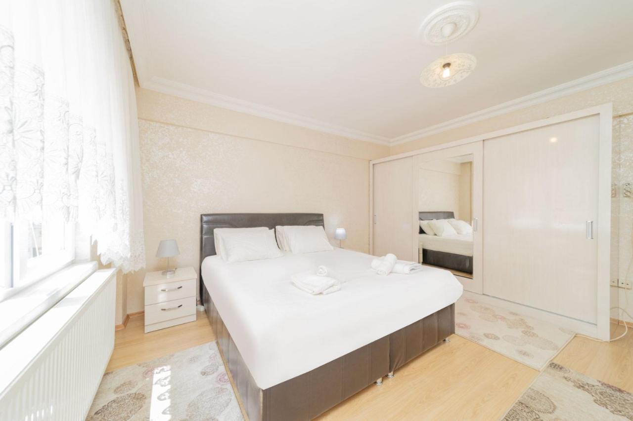 Cozy Flat W Balcony 10 Min To In * Antalya