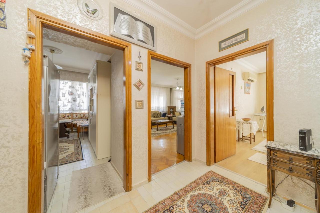 Cozy Flat W Balcony 10 Min To In *