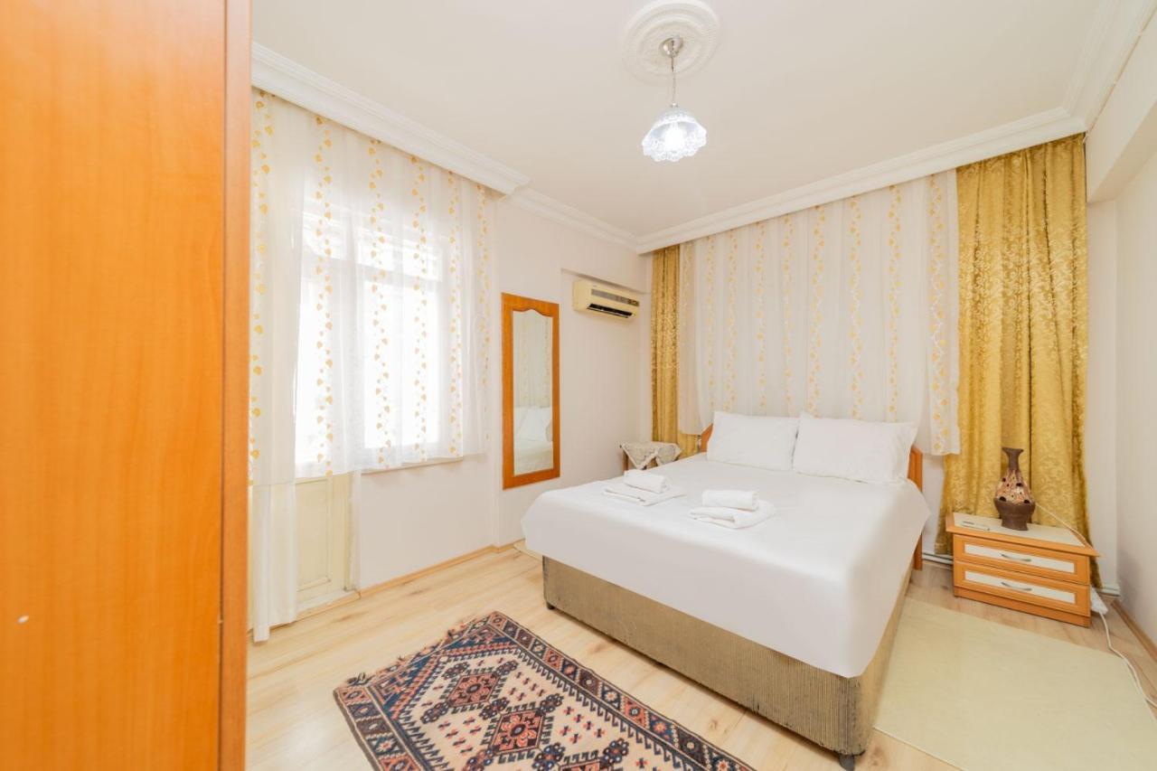 Cozy Flat W Balcony 10 Min To In Apartment