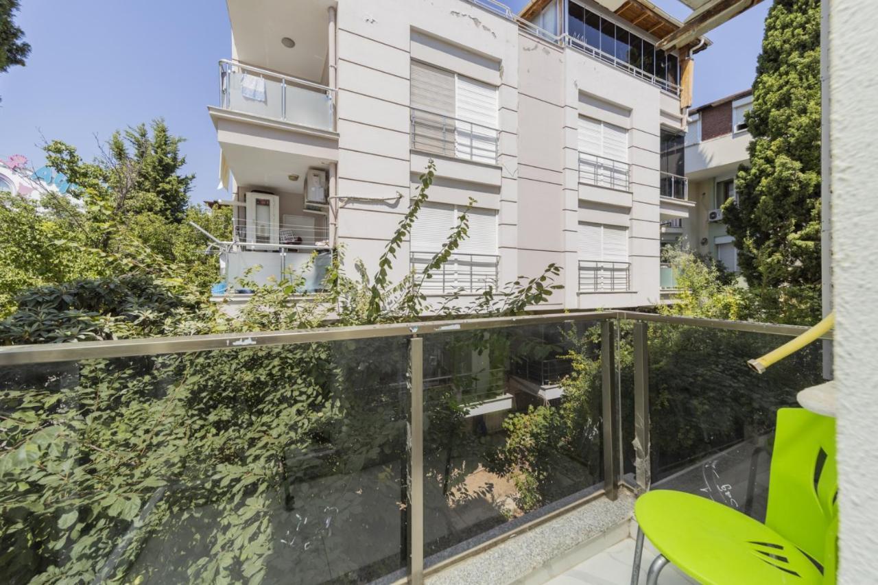 Daire Furnished Flat W Balcony 2 Min To In Antalya