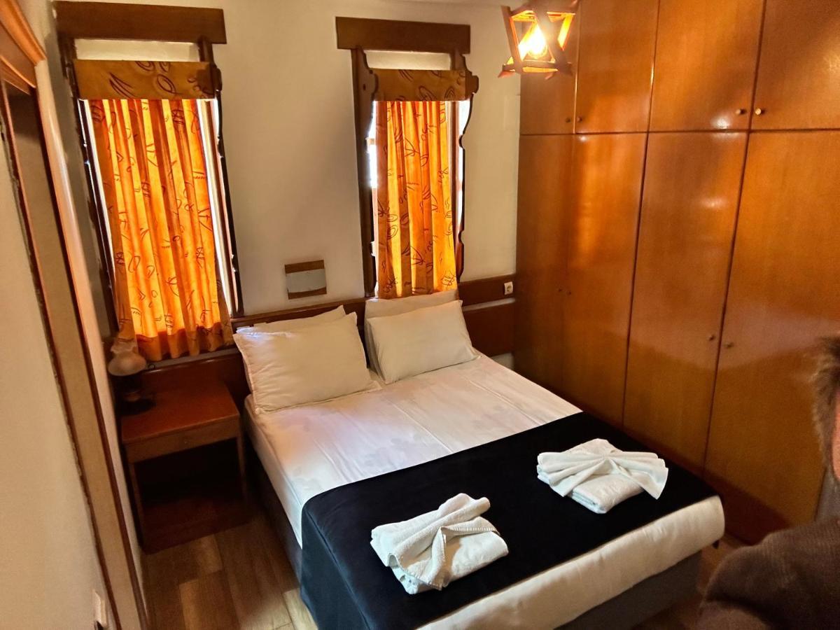 Karyatit Kaleici Otel Antalya