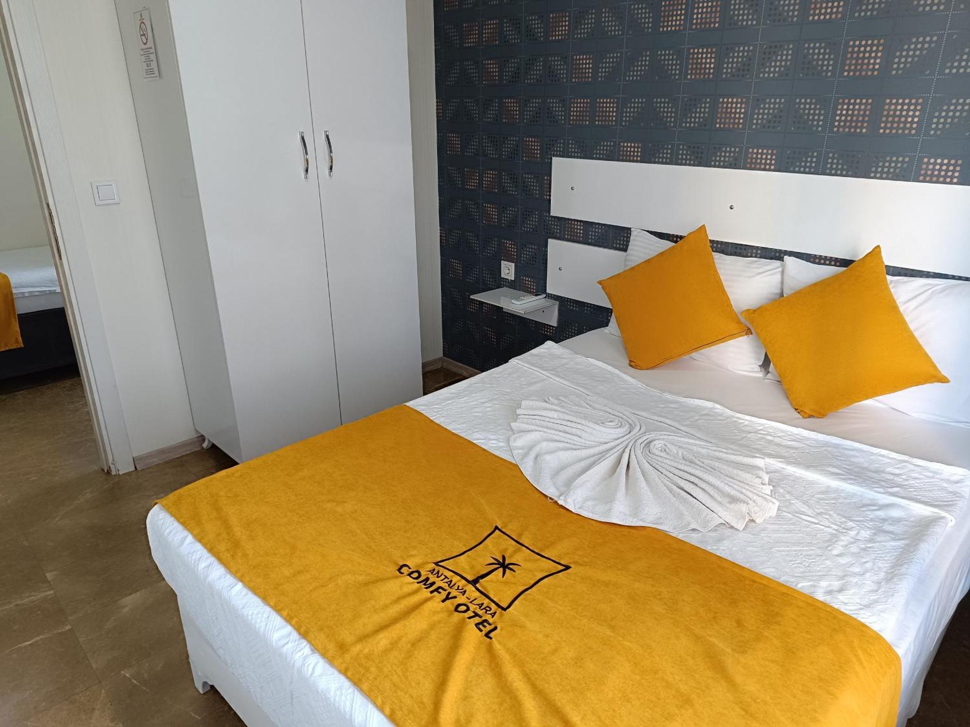 Hotel Comfy Lara Antalya