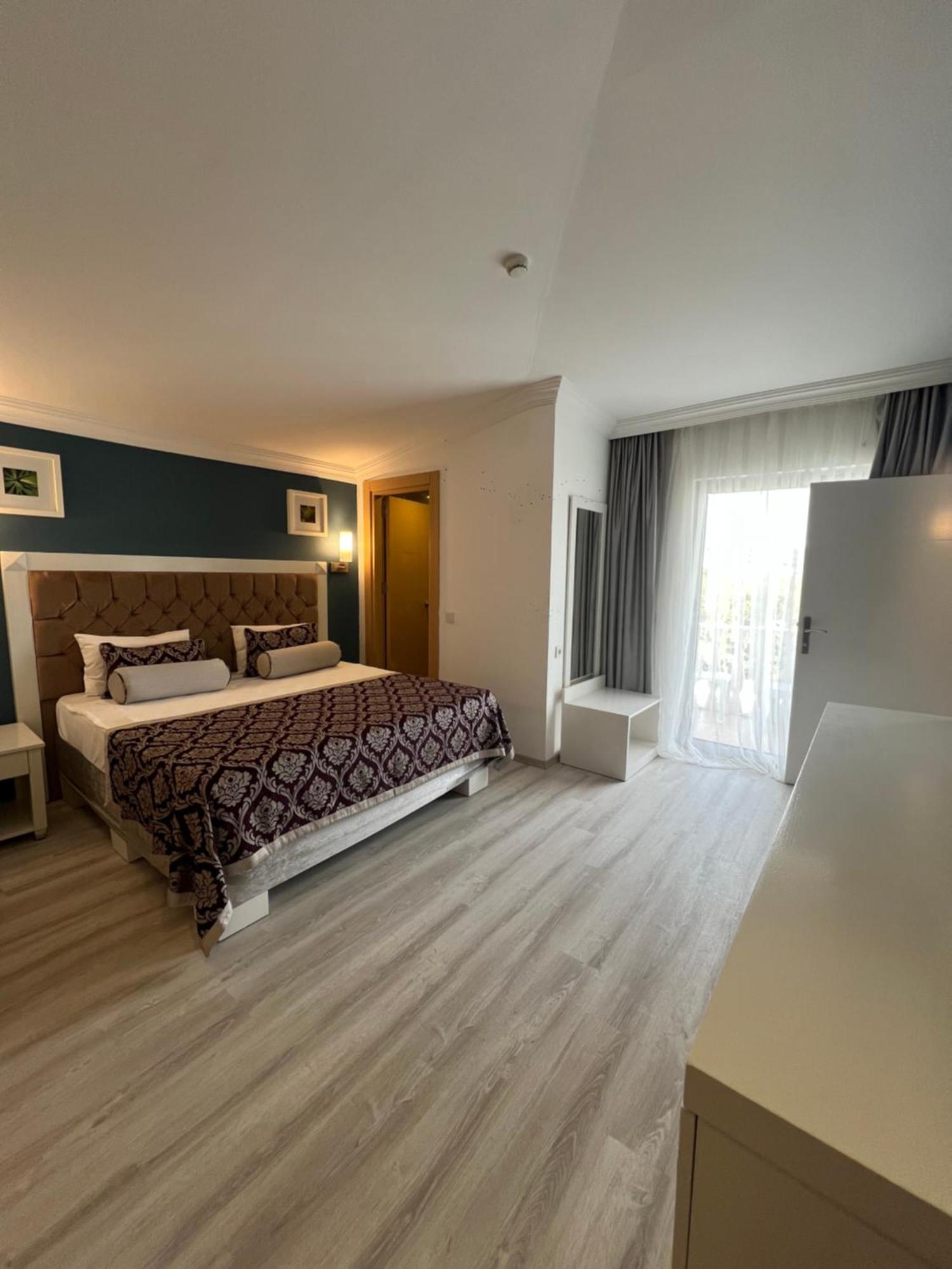 Resort Sl La Perla Kemer Antalya