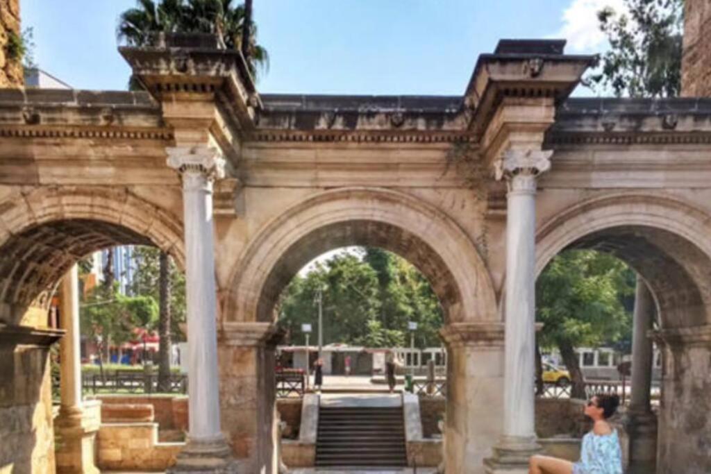 Lara'da Modern Bir Vaha Daire *