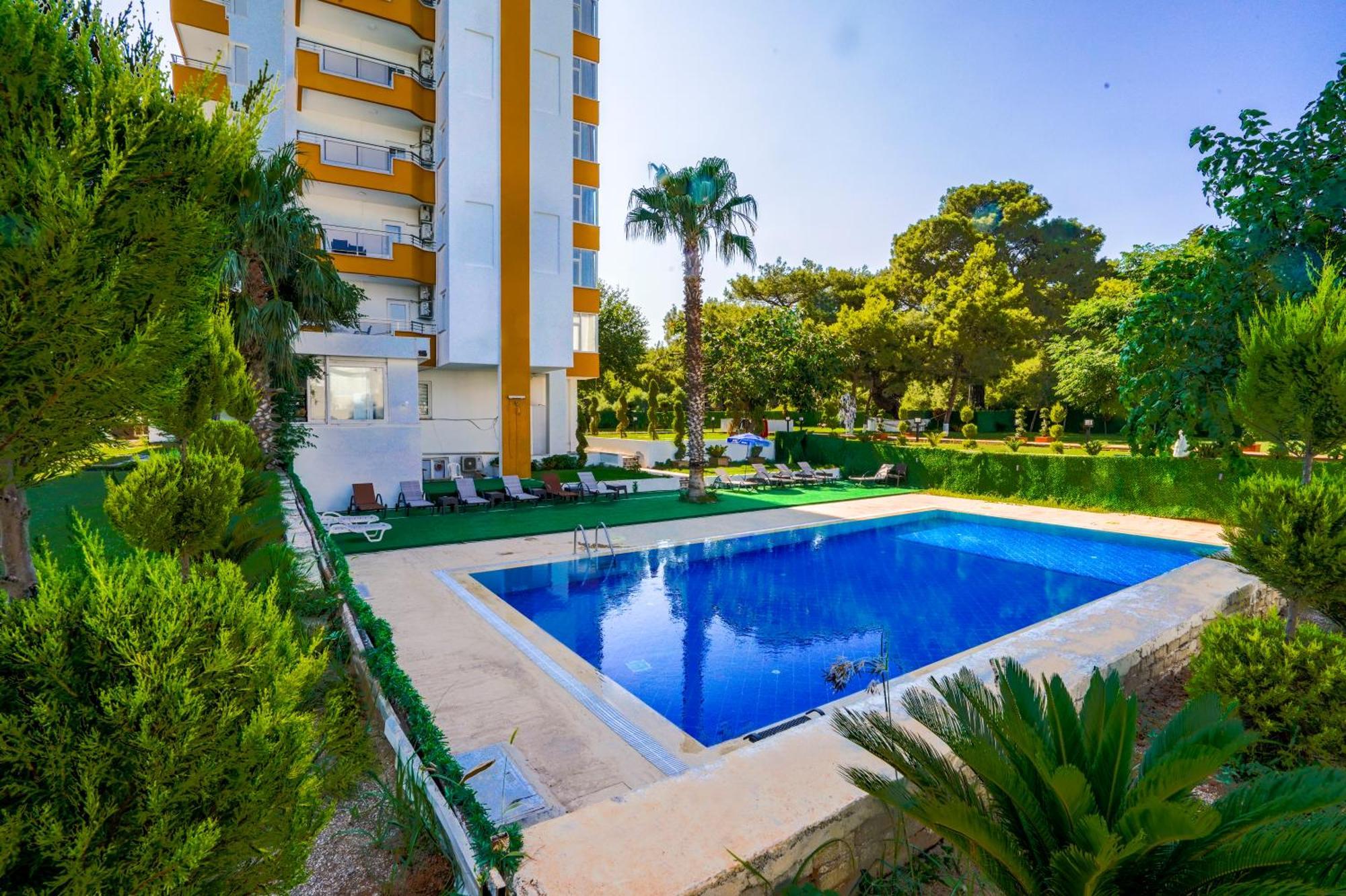 Lara Garden Hotel