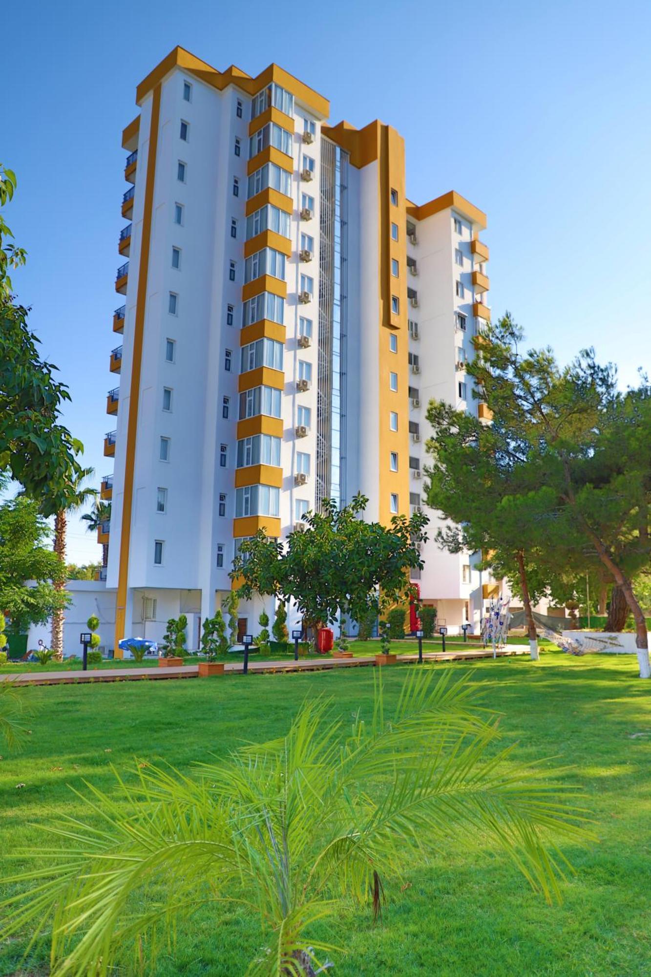 Lara Garden Hotel 2*