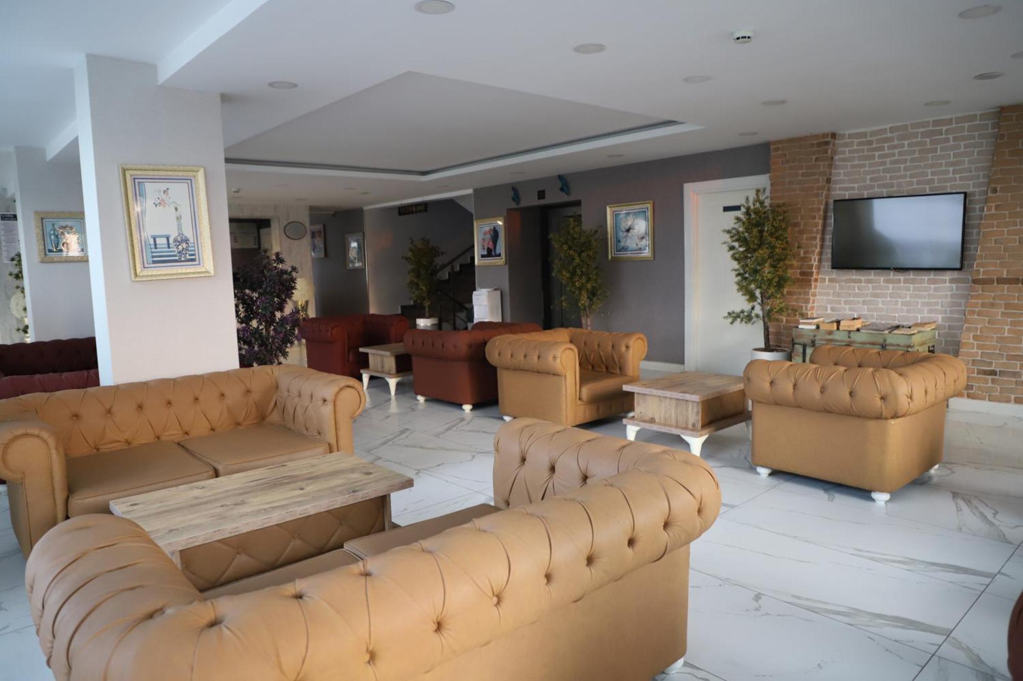 Lara Garden Hotel 2*