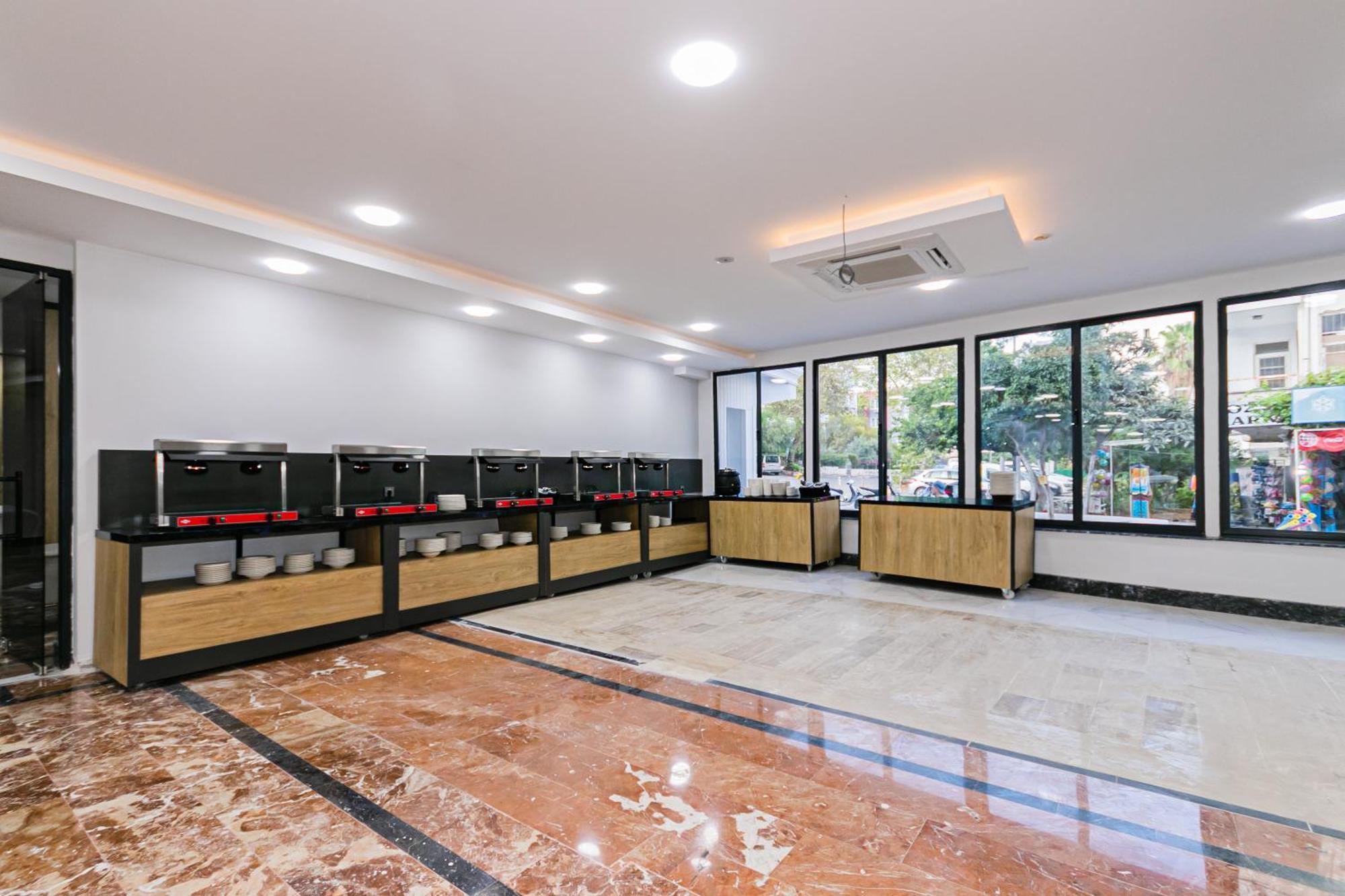Lara World Hotel Antalya