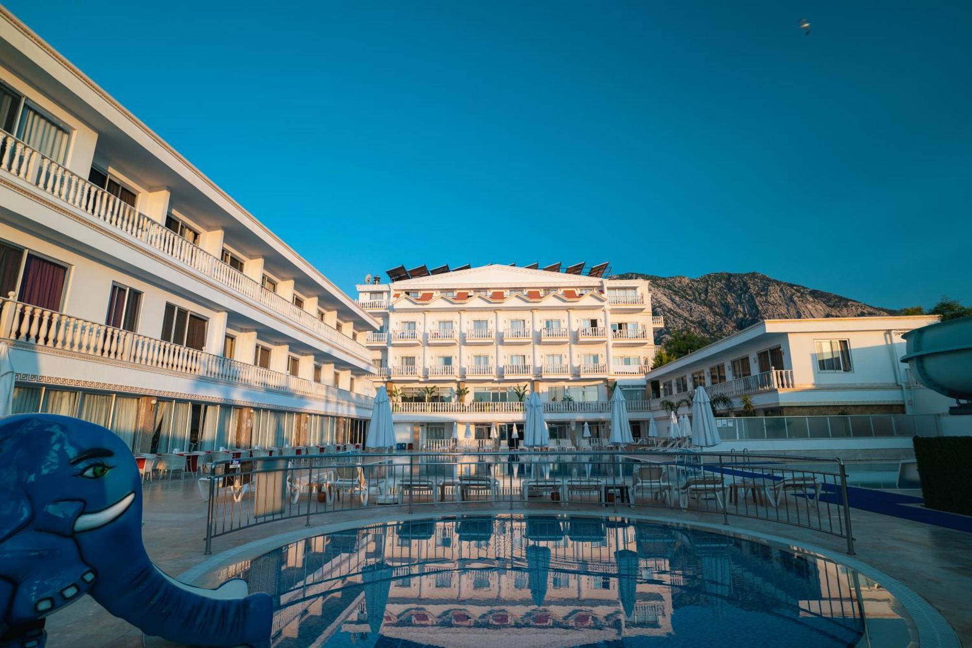 Resort Sl La Perla Kemer Antalya