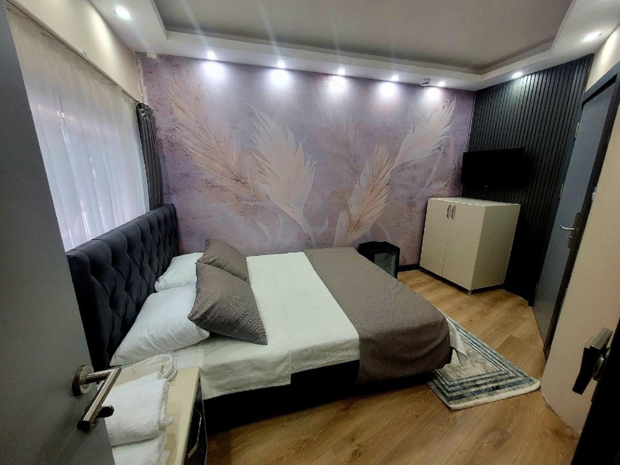 Blue Marina Hotel 3*