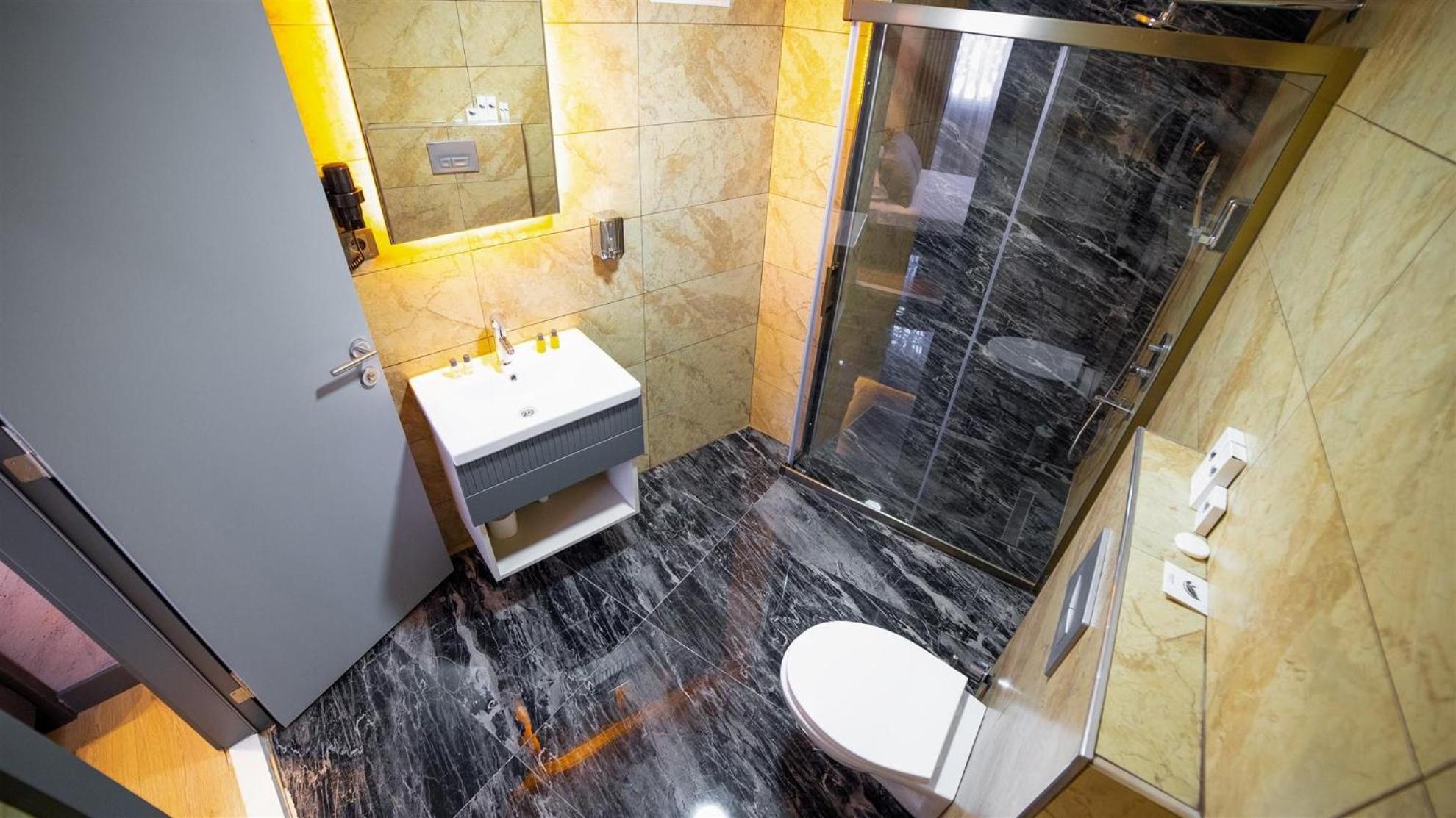 Hotel Blue Marina 3*