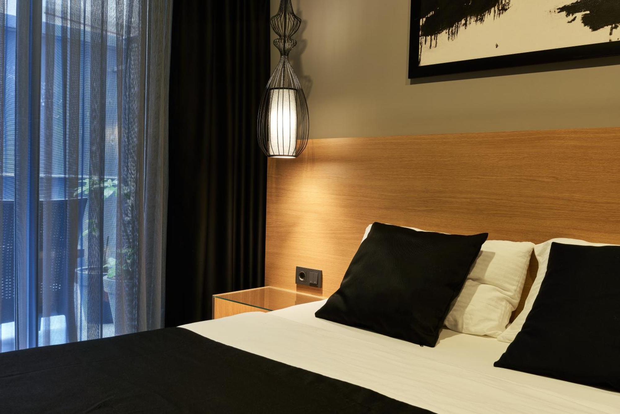 Loft 1502 Aparthotel 2*