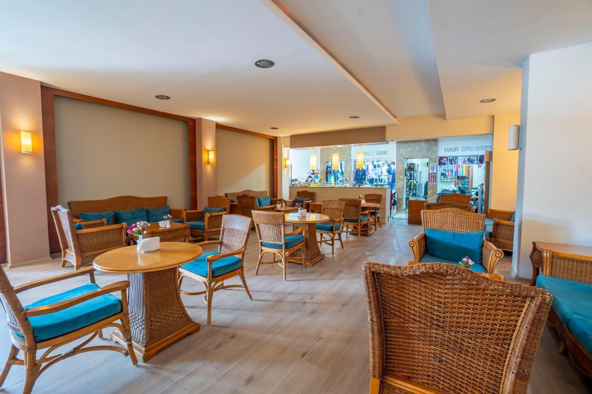 Side Breeze Hotel