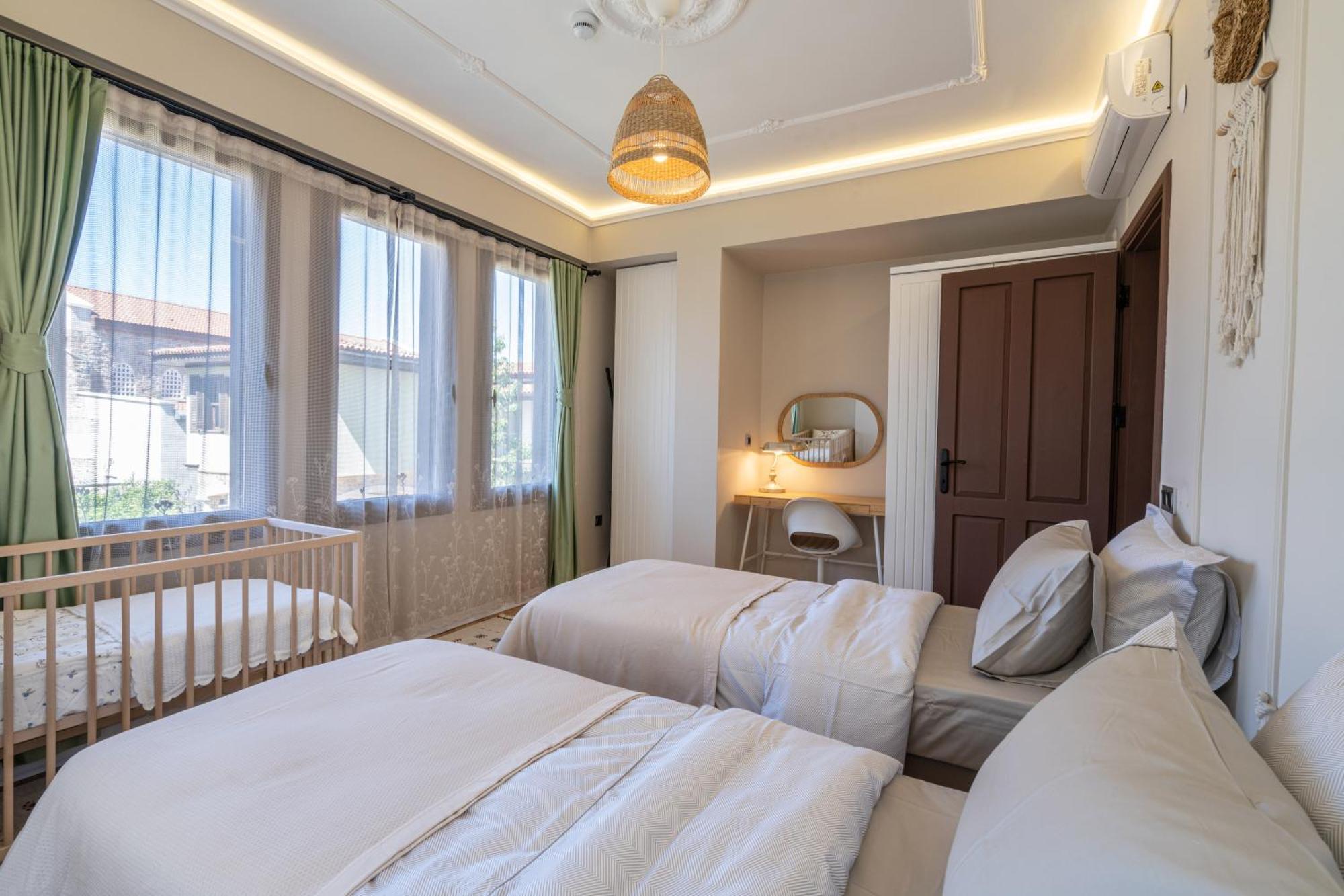 Cozy In Oldtown Kaleici Villa