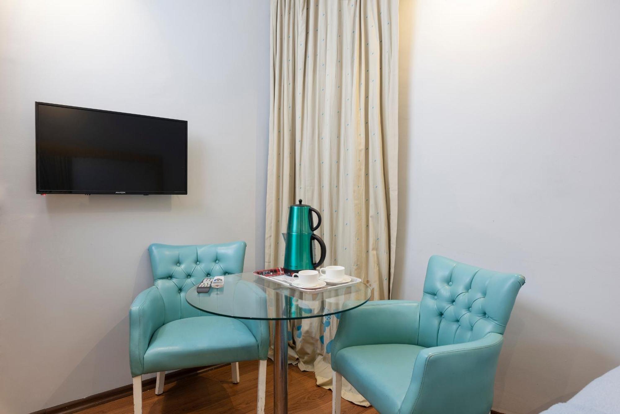 Nest Aparthotel