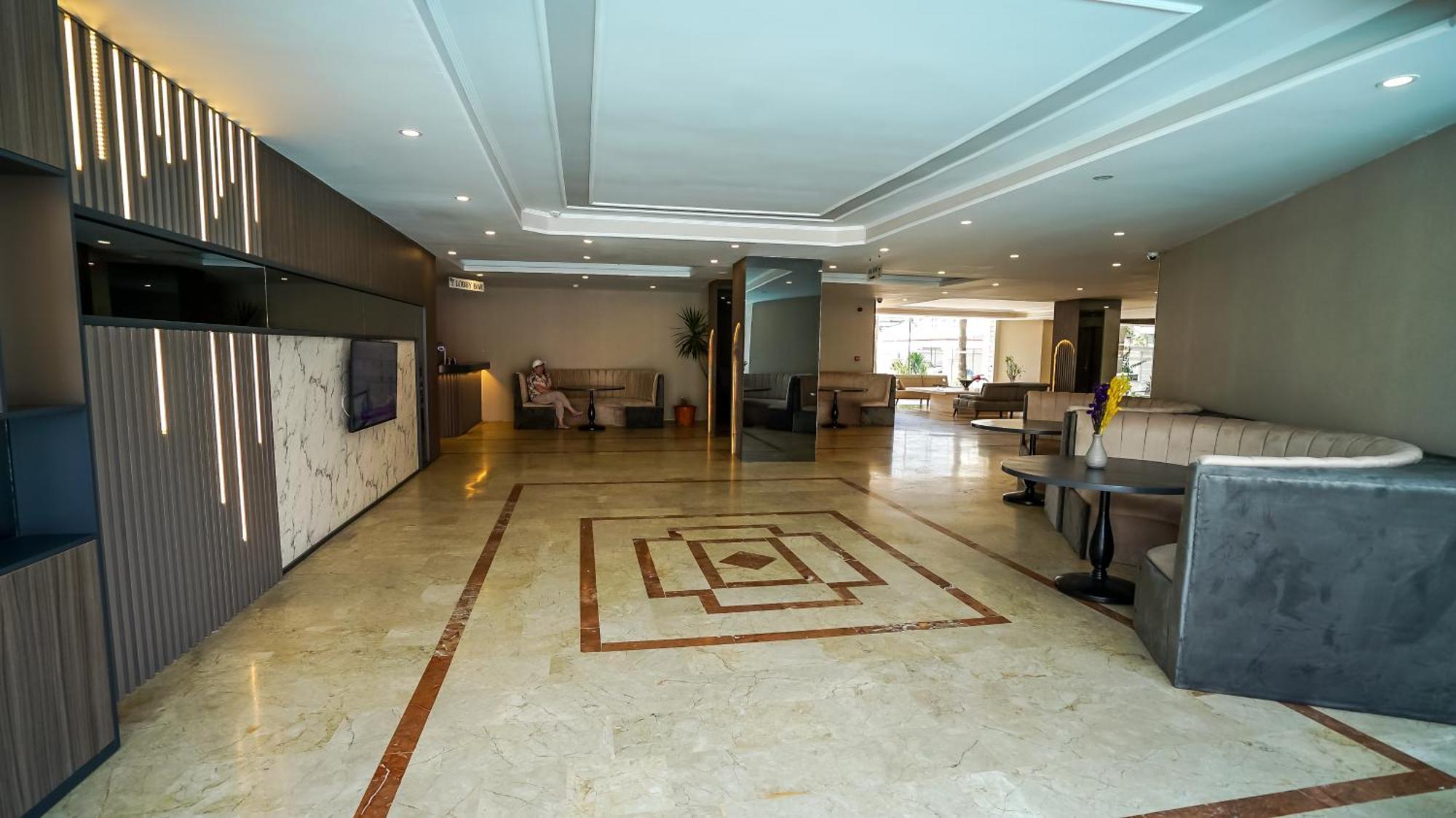 Hotel Nex Royal Beach 4*