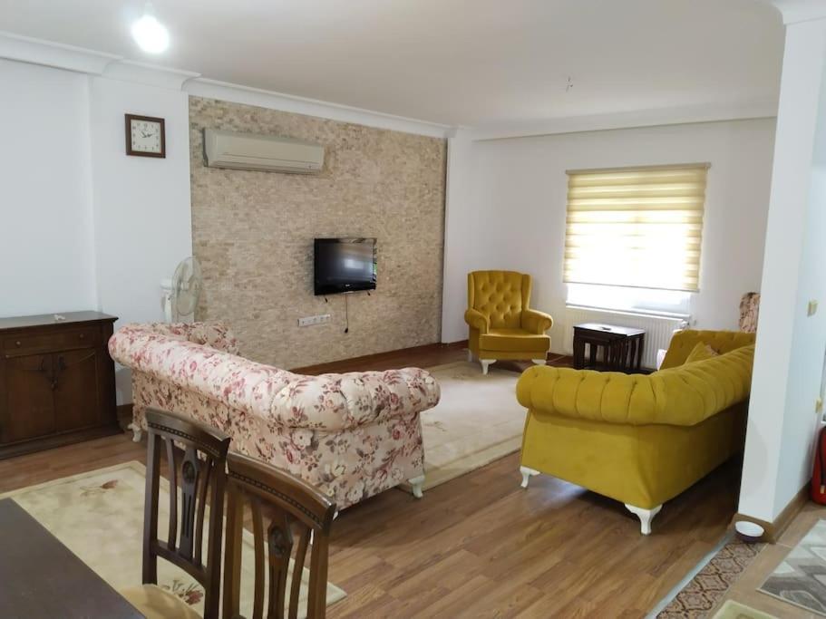 Denize Yakin Genis Antalya