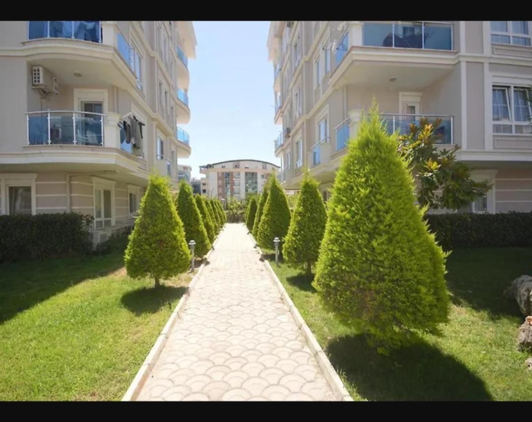 Gardenya House