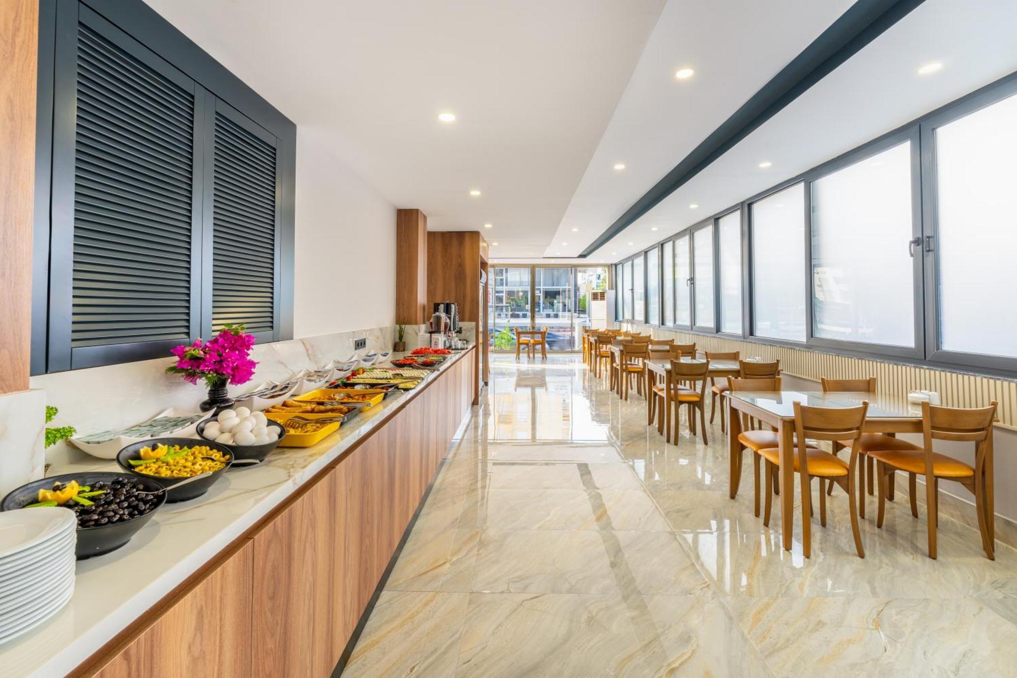 Hotel Lemon 3*