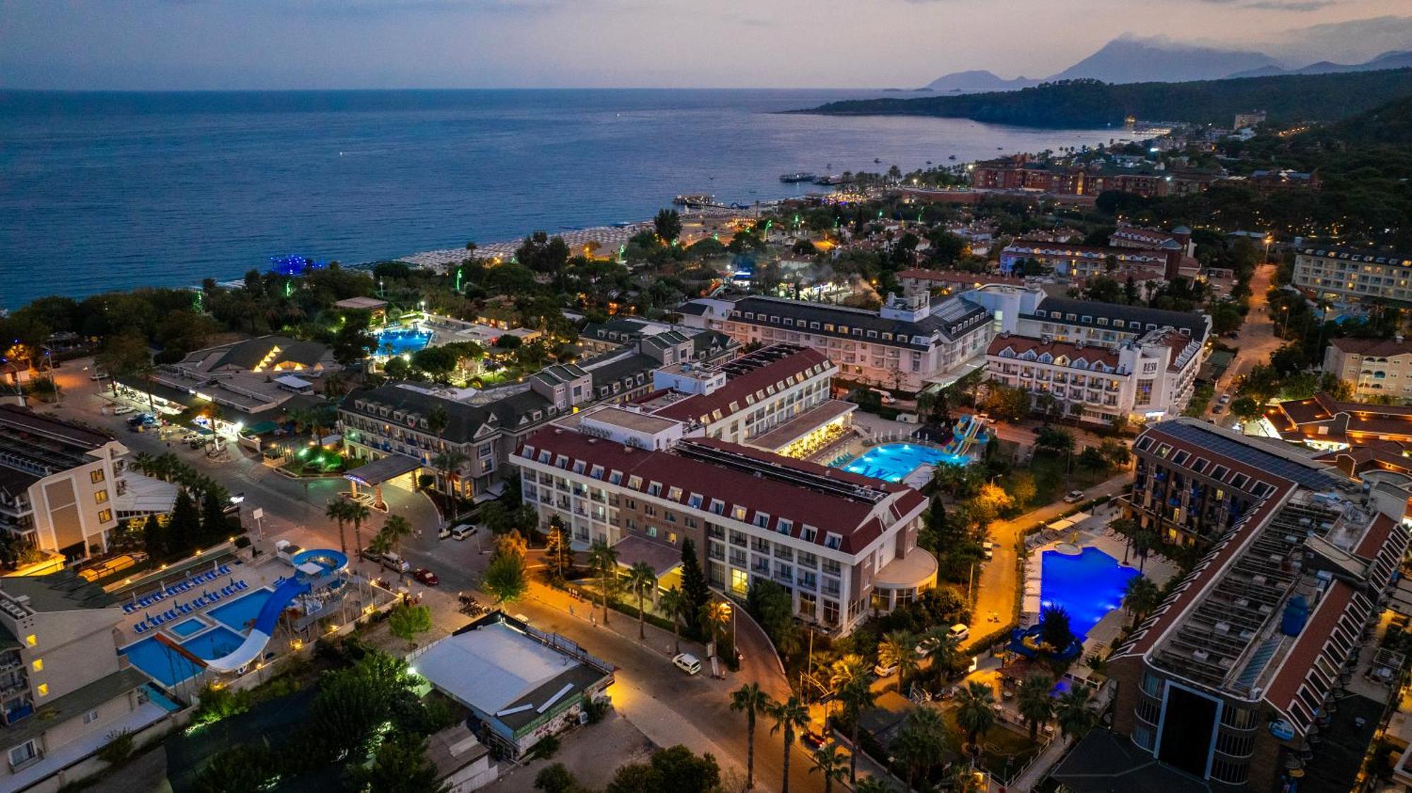 Hotel White Lilyum Antalya