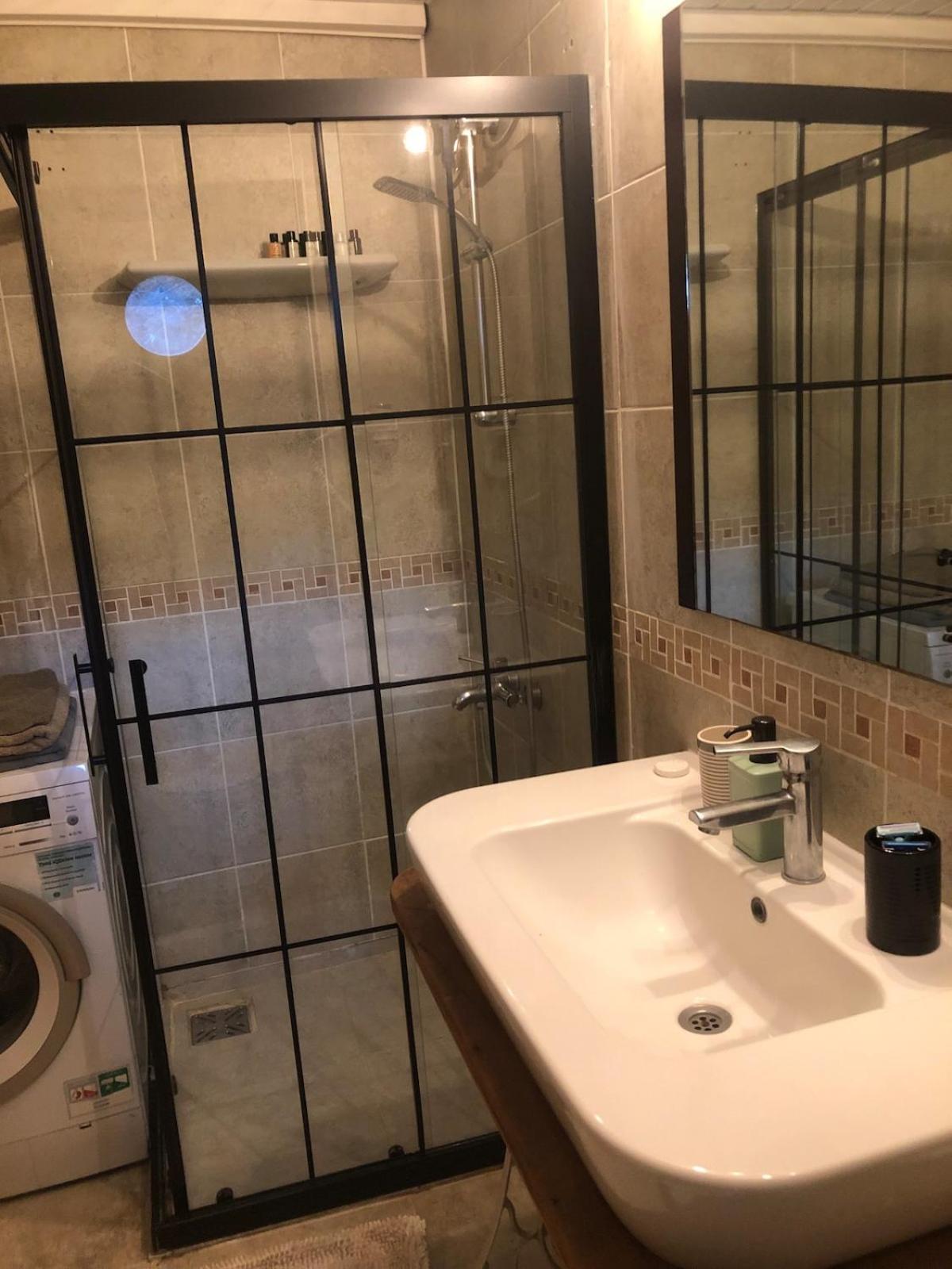 Kaleici Gorgeous Location Detached House With Detached Garden Villa
