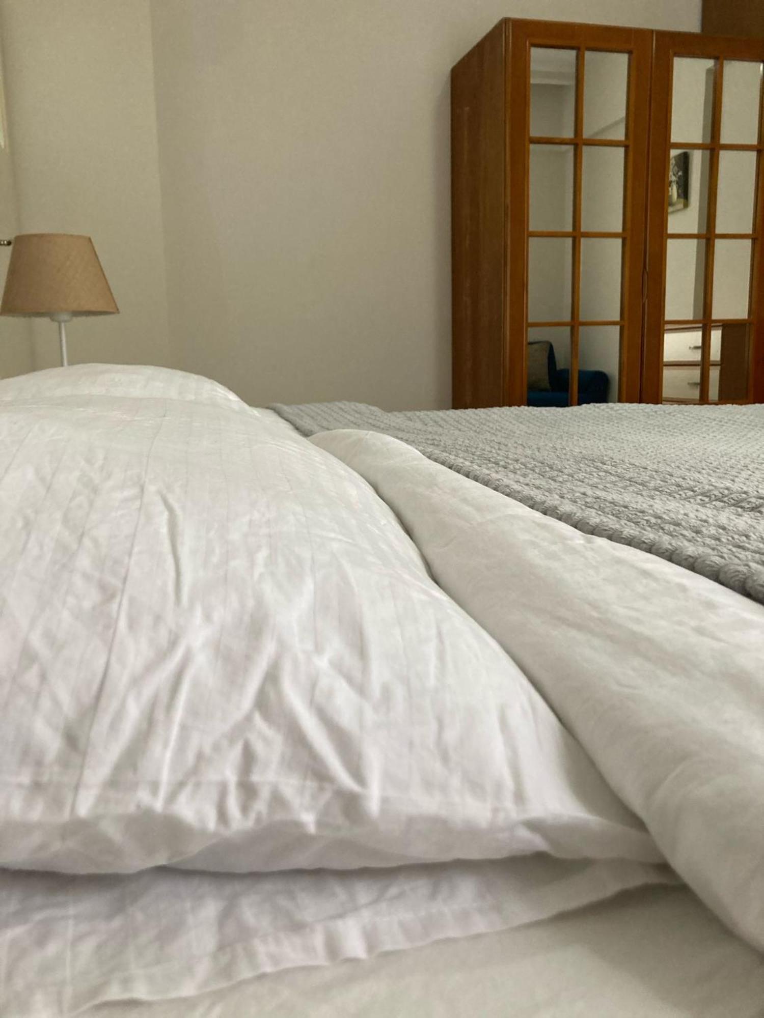 Large And Simple Family House In Center Apartment Antalya