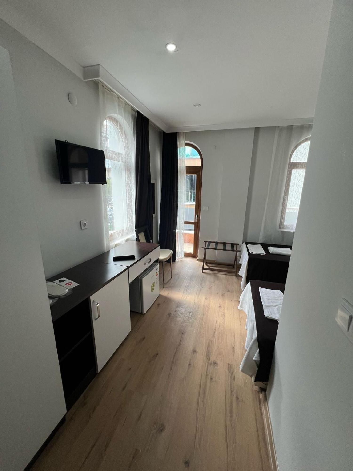 Hotel Kolibry Sv 2*