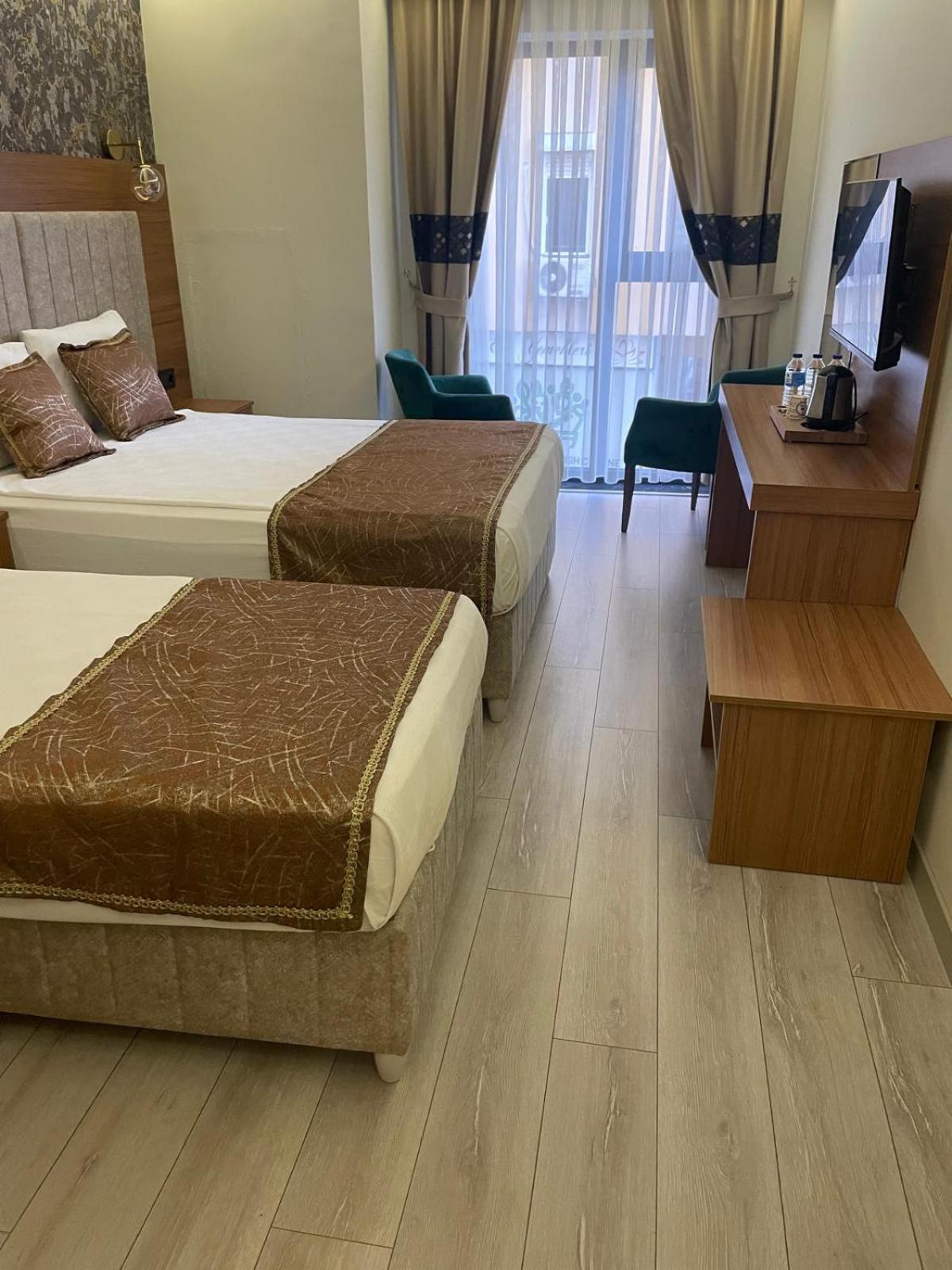 Golden Lux 3*