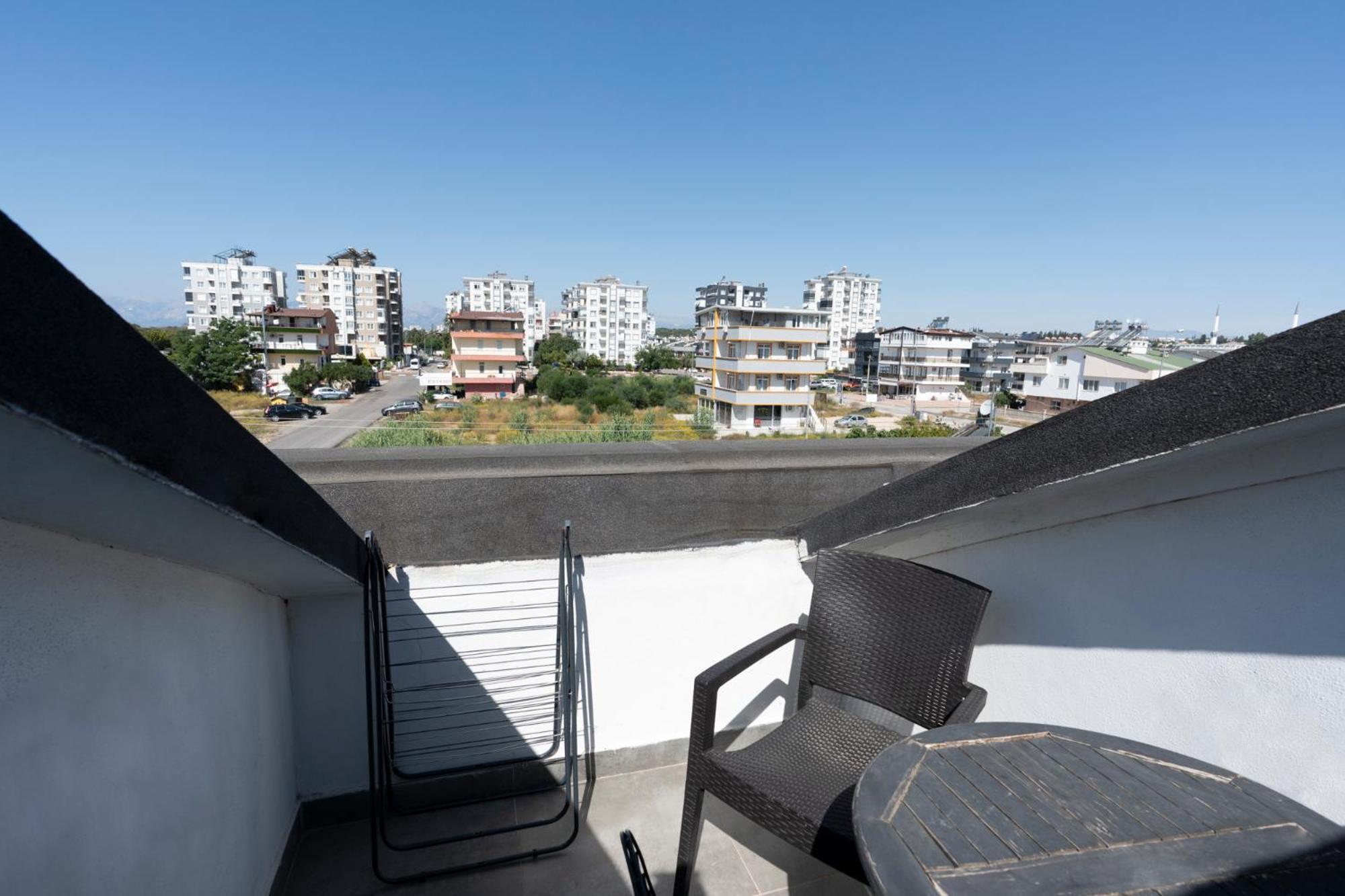 Lara Homes Aparthotel Antalya