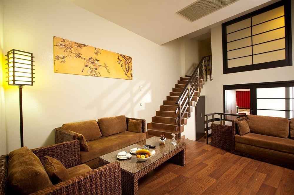 Limak Lara De Luxe Antalya