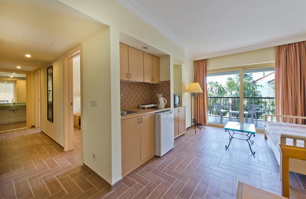 Aparthotel Kentia Apart 4*