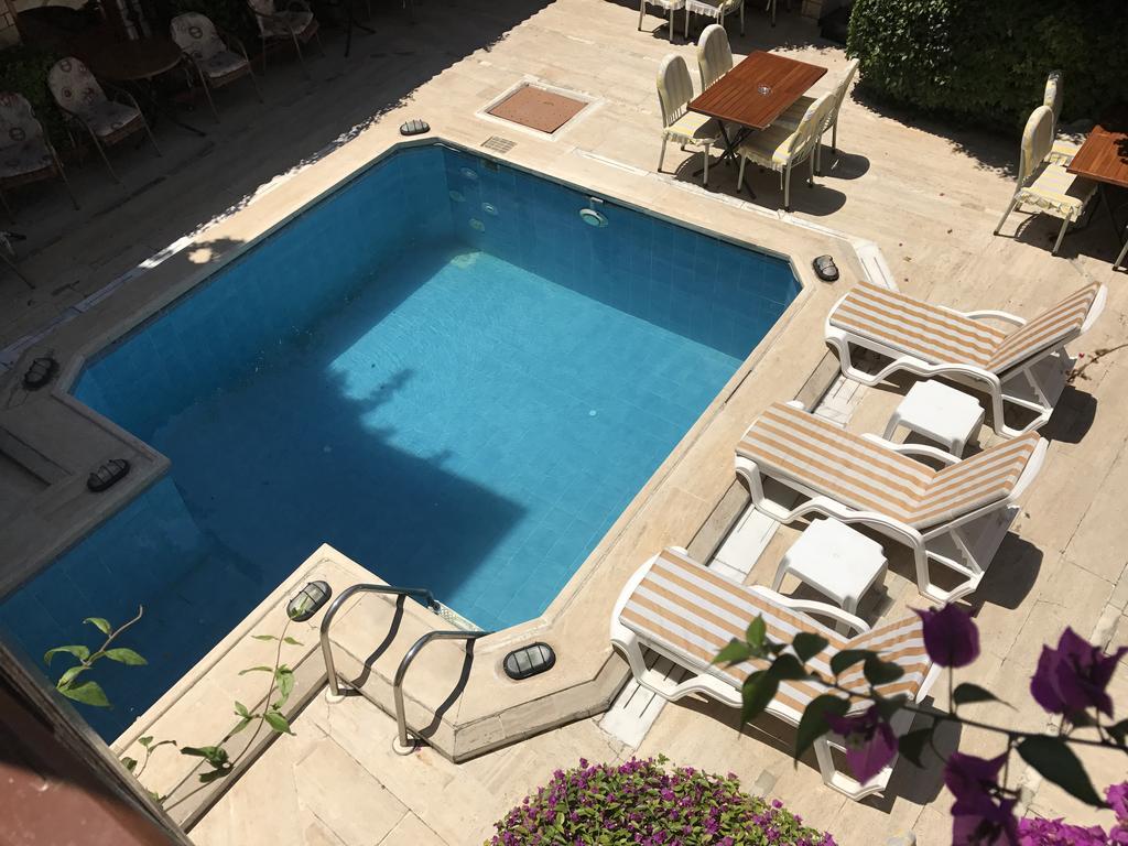 Karyatit Kaleici Otel