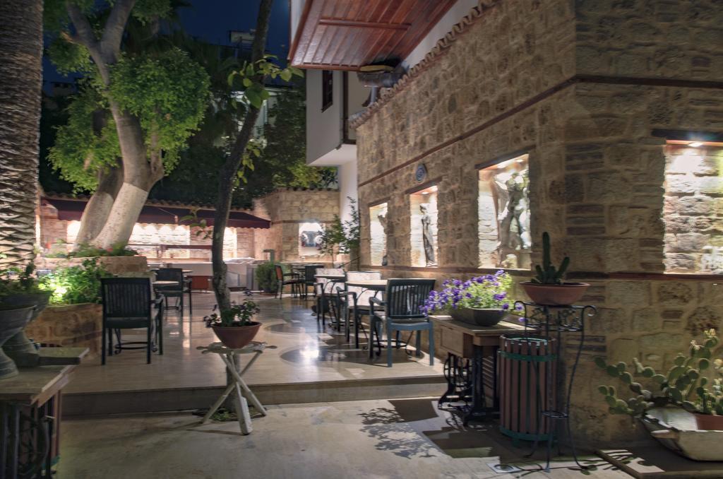 White Garden Hotel-adult Only Otel