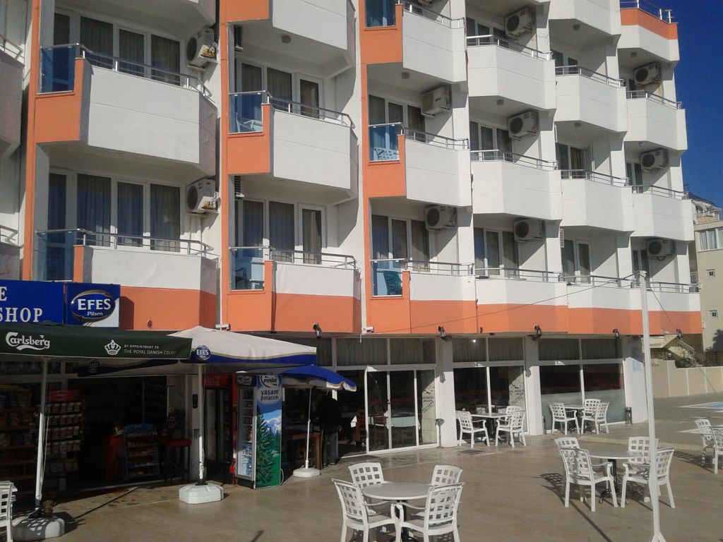 Hotel On 3*