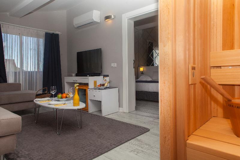 Letstay 4* Antalya