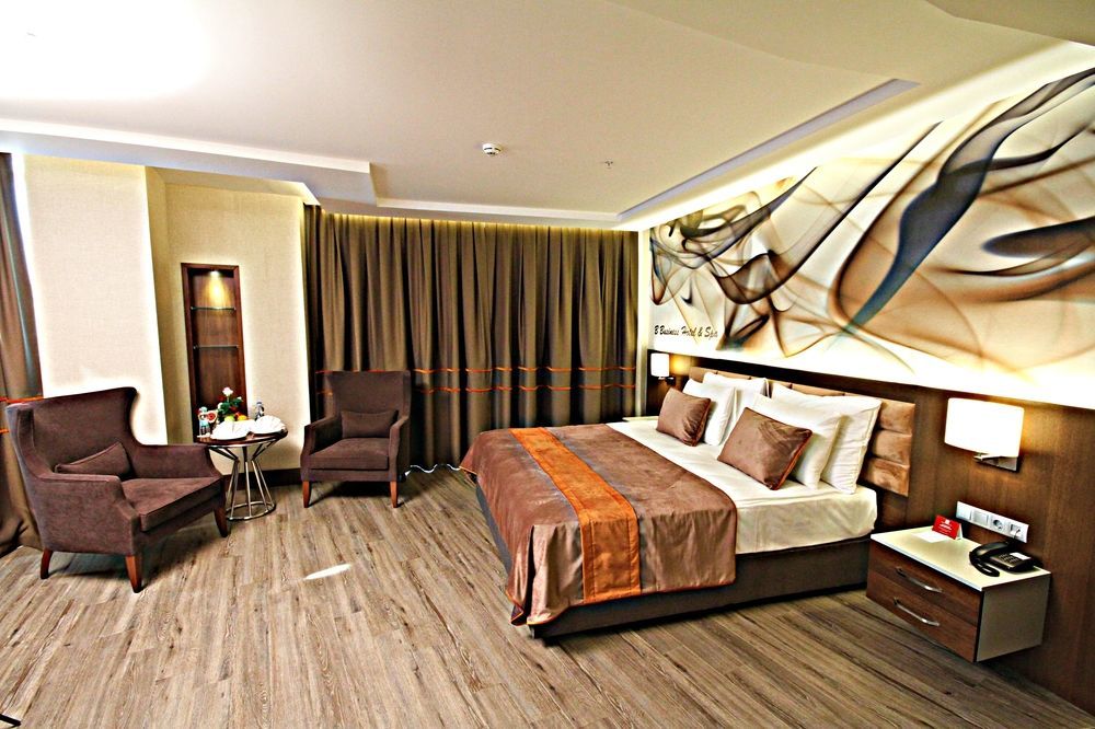 B Business & Hotel 5*