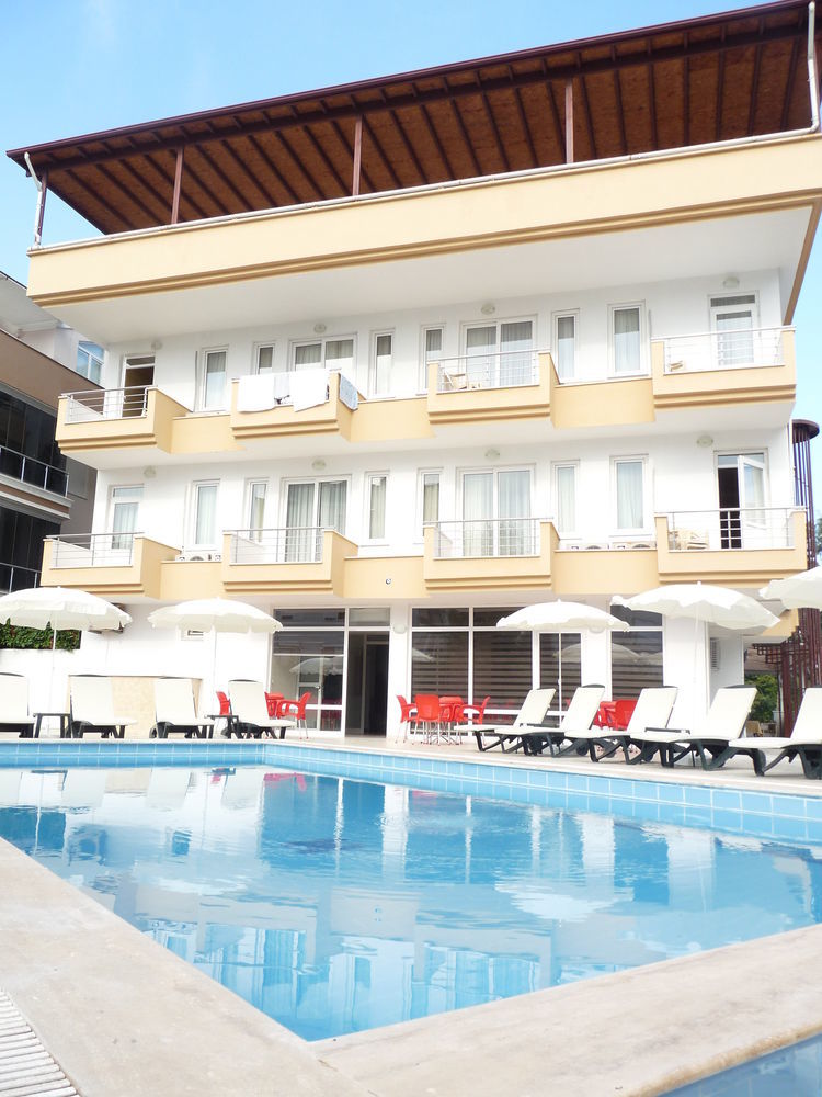 Arinna Park Hotel